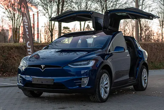 Tesla Model X - Premium Electric SUV